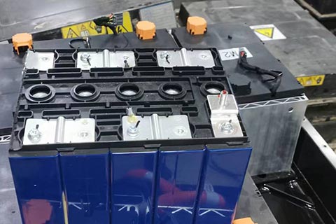 厦门联创鑫瑞蓄电池回收|锂电池回收处理价格